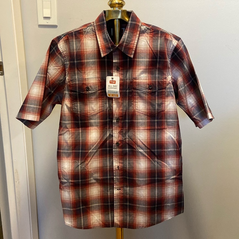 [Brand New] Wrangler / Men’s half sleeve shirt / Size M